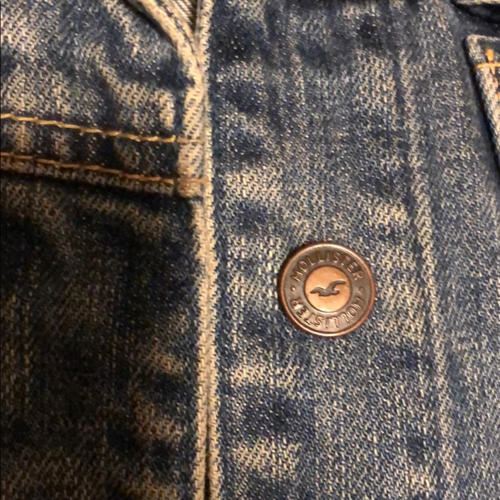 Jean jacket - Picture 2 of 3